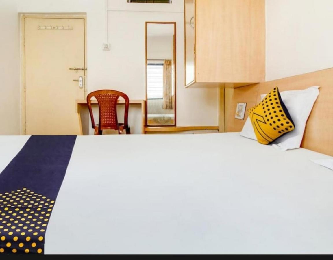 Hotel Rahi Nashik Exterior photo