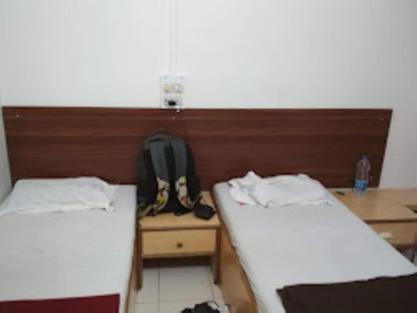 Hotel Rahi Nashik Exterior photo