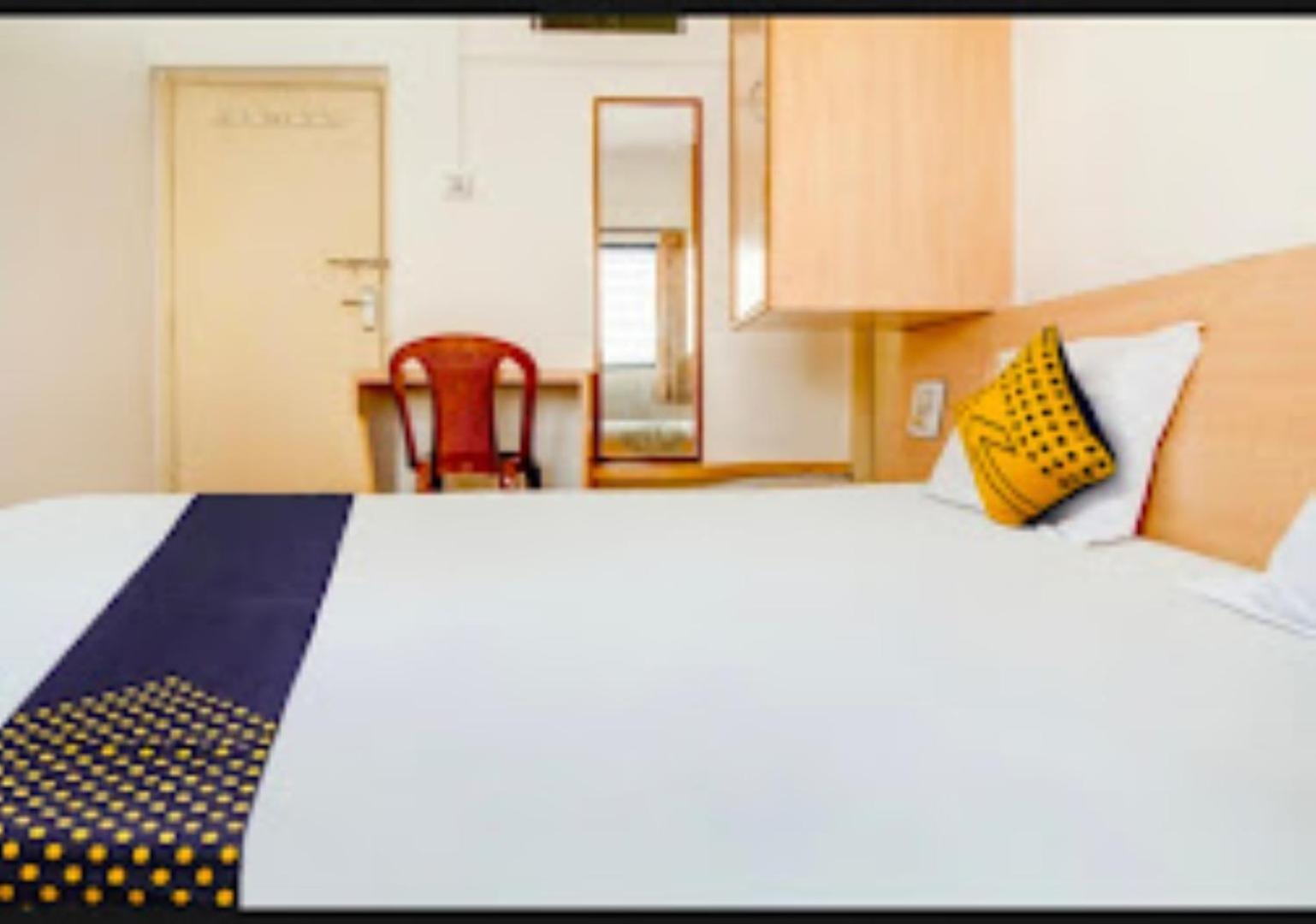 Hotel Rahi Nashik Exterior photo
